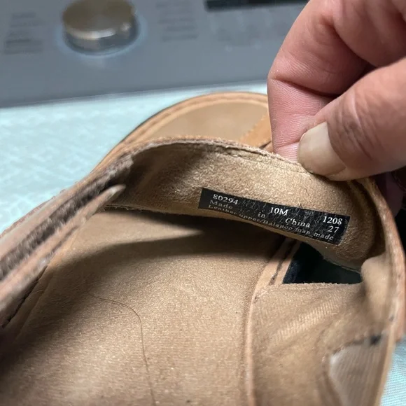 Clarks Men’s Tan Leather Slide Sandals - Picture 7 of 8